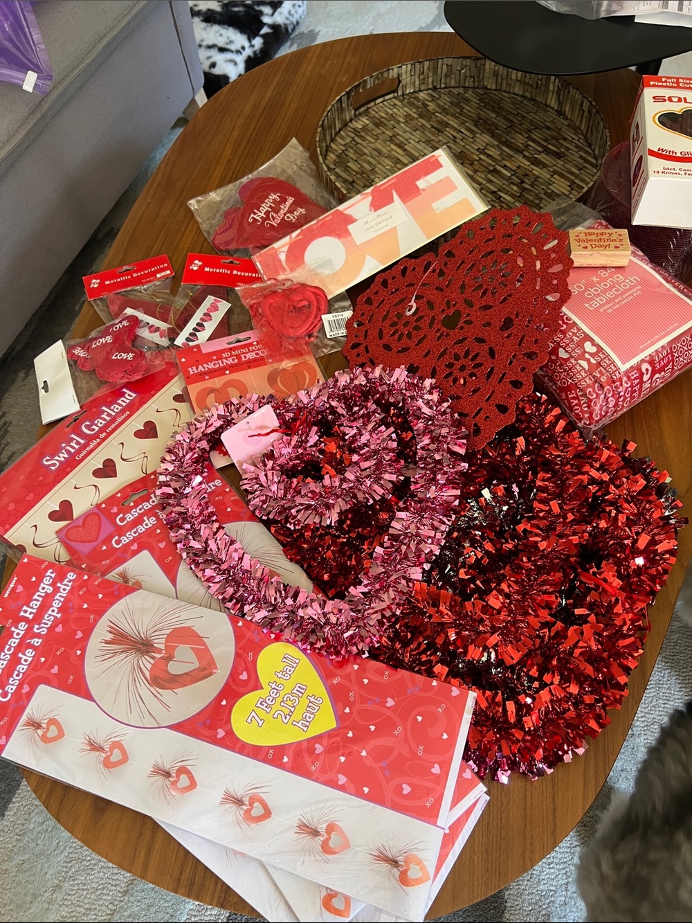 🟣 BOGO! Valentine Decorations Bundle